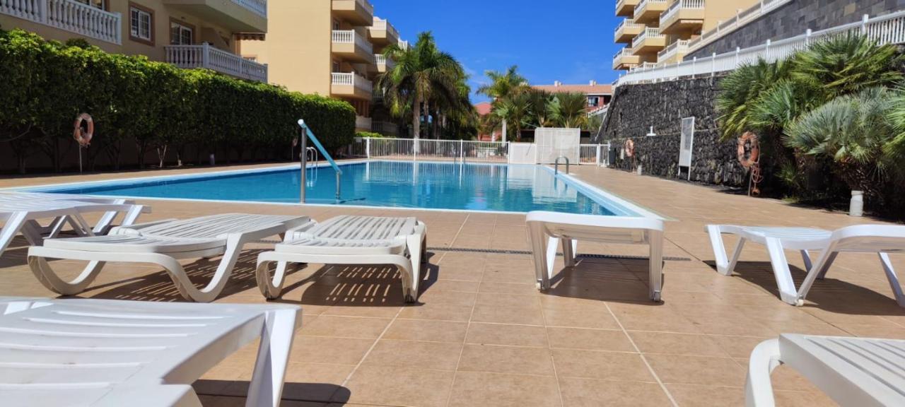 Lovely Primavera Palm Mar Apartment ภายนอก รูปภาพ