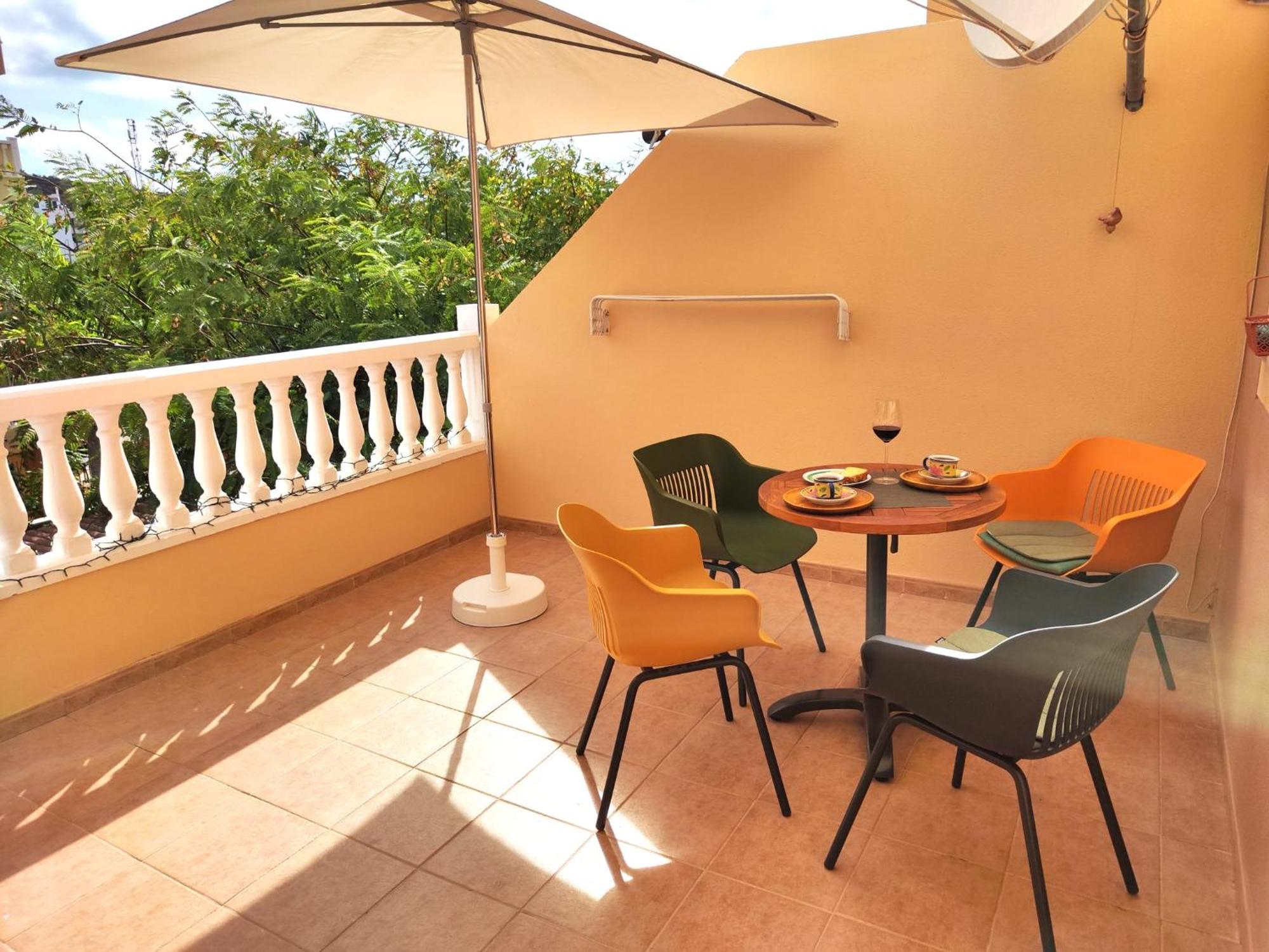 Lovely Primavera Palm Mar Apartment ภายนอก รูปภาพ